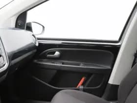 Volkswagen Up! 1.0 thumbnail 21