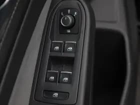 Volkswagen Golf 1.5 TSi 150 Pk R-Line thumbnail 19