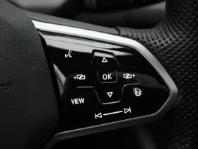 Volkswagen Golf 1.5 TSi 150 Pk R-Line thumbnail 24