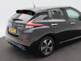 Nissan Leaf thumbnail 13