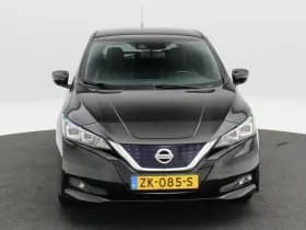Nissan Leaf thumbnail 4