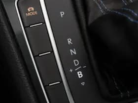 Volkswagen E-Golf thumbnail 29