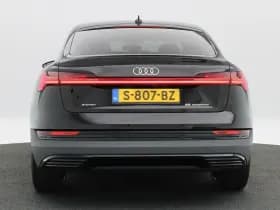 Audi e-tron thumbnail 5