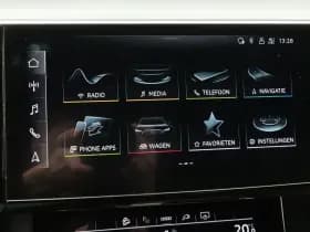 Audi e-tron thumbnail 10