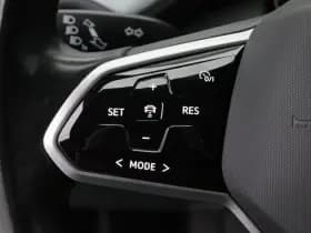 Volkswagen ID.4 thumbnail 8