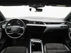 Audi e-tron thumbnail 12