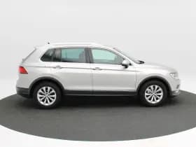 Volkswagen Tiguan thumbnail 6