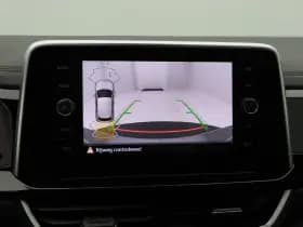 Volkswagen T-Roc thumbnail 11