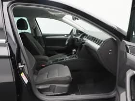 Volkswagen Passat thumbnail 19