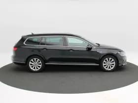 Volkswagen Passat thumbnail 6