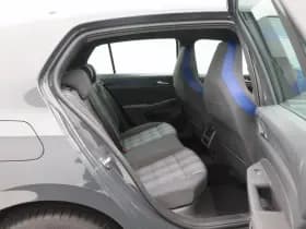 Volkswagen Golf thumbnail 15