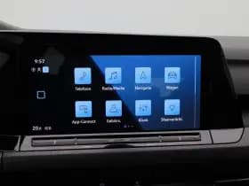 Volkswagen Golf thumbnail 9