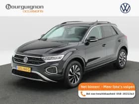Volkswagen T-Roc thumbnail 1
