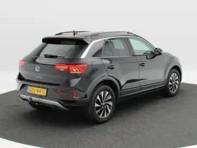 Volkswagen T-Roc thumbnail 2