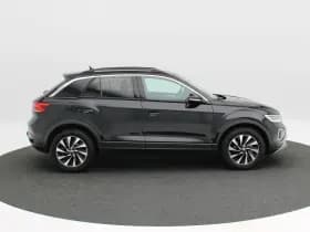 Volkswagen T-Roc thumbnail 6