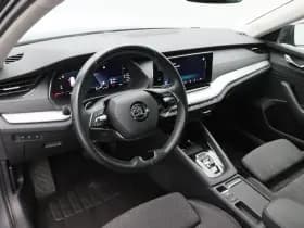 Škoda Octavia thumbnail 3