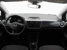Volkswagen Up! thumbnail 24