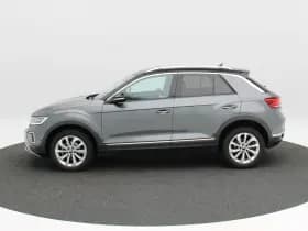 Volkswagen T-Roc thumbnail 4