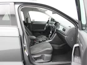 Volkswagen T-Roc thumbnail 9