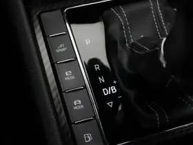 Škoda Superb thumbnail 32