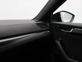 Škoda Superb thumbnail 33