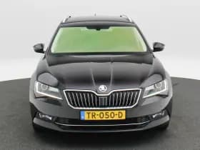 Škoda Superb thumbnail 3
