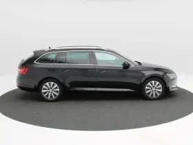 Škoda Superb thumbnail 5
