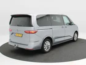 Volkswagen Multivan thumbnail 2