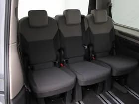 Volkswagen Multivan thumbnail 7