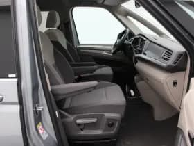 Volkswagen Multivan thumbnail 9
