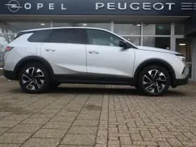 Opel Grandland thumbnail 3