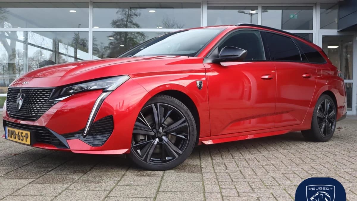 Peugeot 308 — foto 1