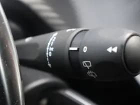 Peugeot 208 thumbnail 38