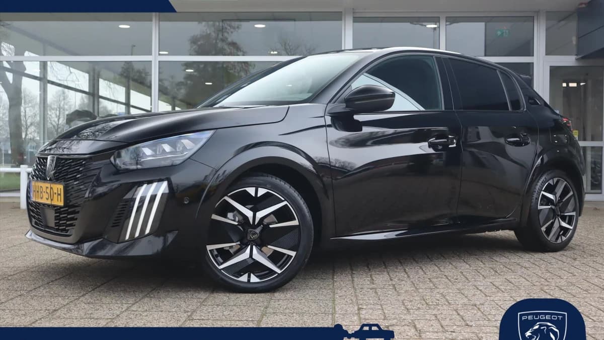 Peugeot 208 — foto 1