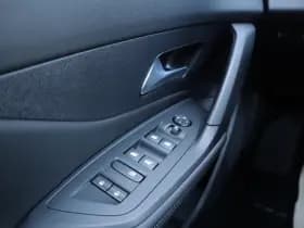 Peugeot 308 thumbnail 48