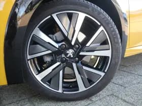 Peugeot 208 thumbnail 11