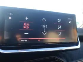 Peugeot 208 thumbnail 48