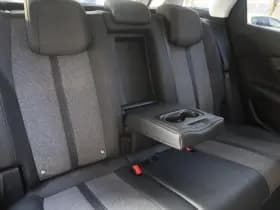 Peugeot 3008 thumbnail 7