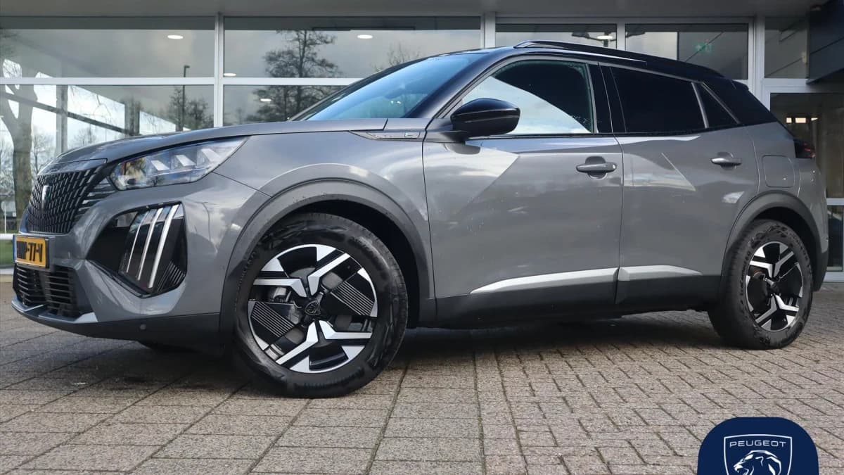 Peugeot e-2008 — foto 1
