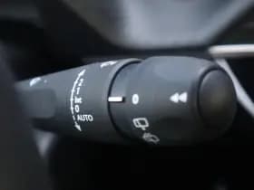 Peugeot e-2008 thumbnail 23