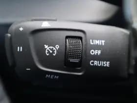Peugeot e-2008 thumbnail 20