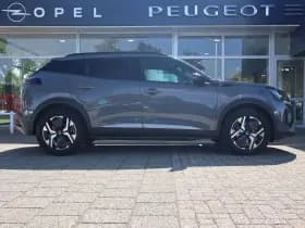 Peugeot e-2008 thumbnail 3