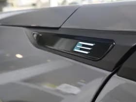 Peugeot e-2008 thumbnail 30