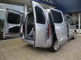 Opel Combo thumbnail 21