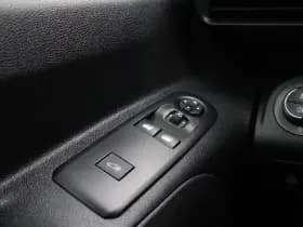 Opel Combo thumbnail 30
