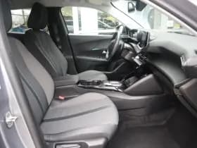 Peugeot 2008 thumbnail 6