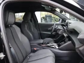 Peugeot 2008 thumbnail 6