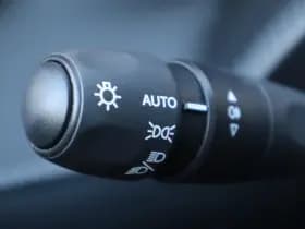 Peugeot 208 thumbnail 31