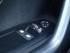 Peugeot 2008 thumbnail 25