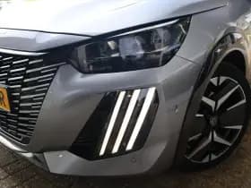 Peugeot 208 thumbnail 9